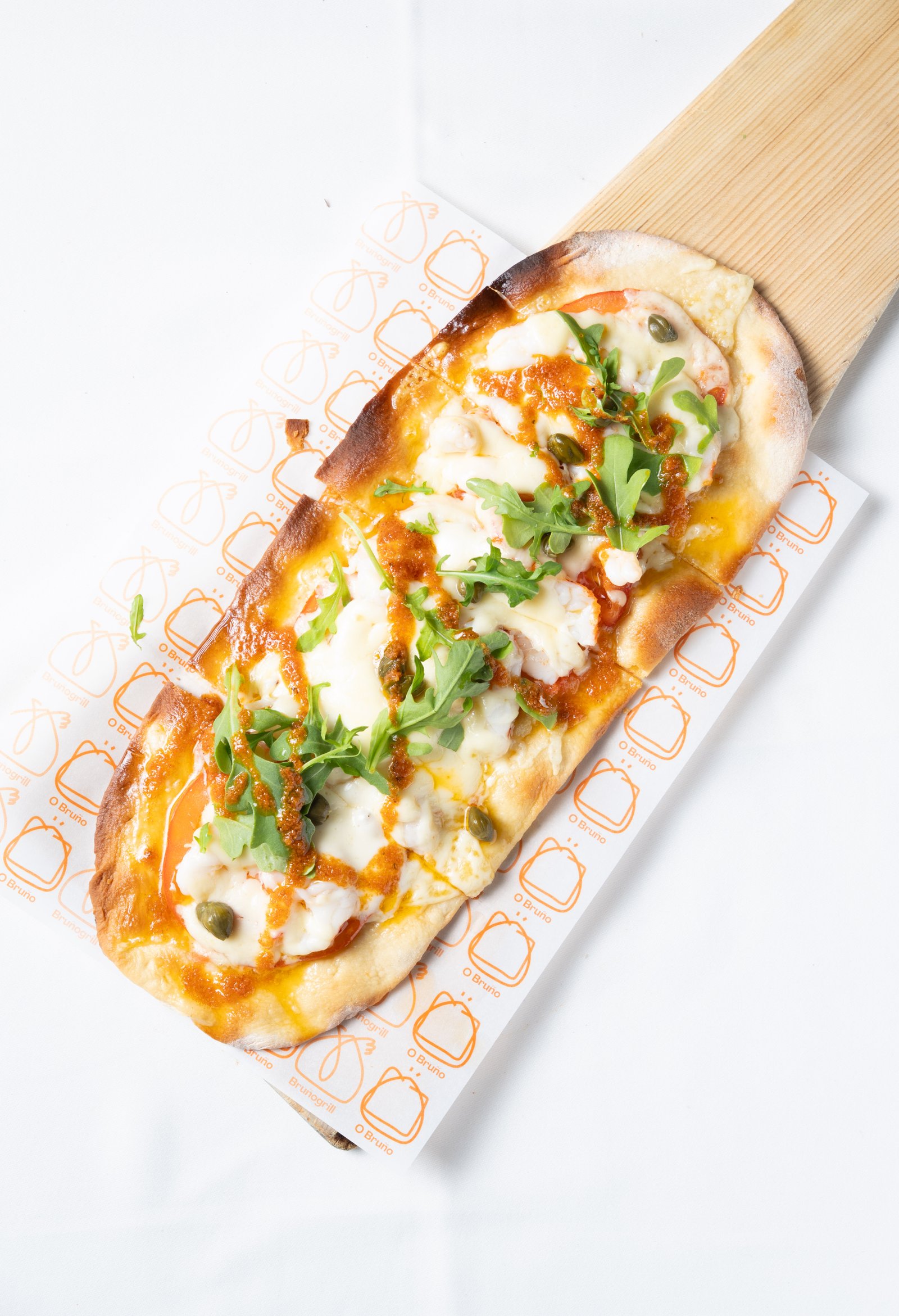 Chalana de langostinos con alcaparras y tomate seco – detalle 3